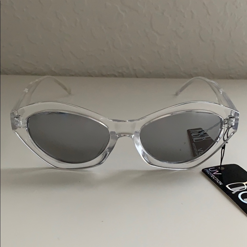 🆕 🆑 SUNGLASSES